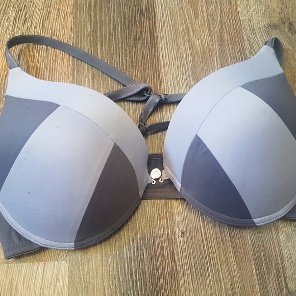 2 bras La vie en Rose push up magnetic front closure size 38C selling together - Picture 1 of 4